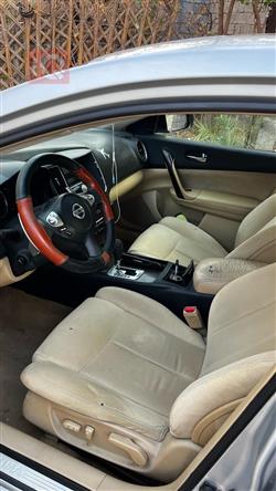 Nissan Maxima